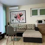 рак * Βάρνα